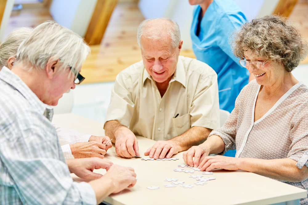 Top 5 Must Ask Questions to an Assisted Living Activity Director